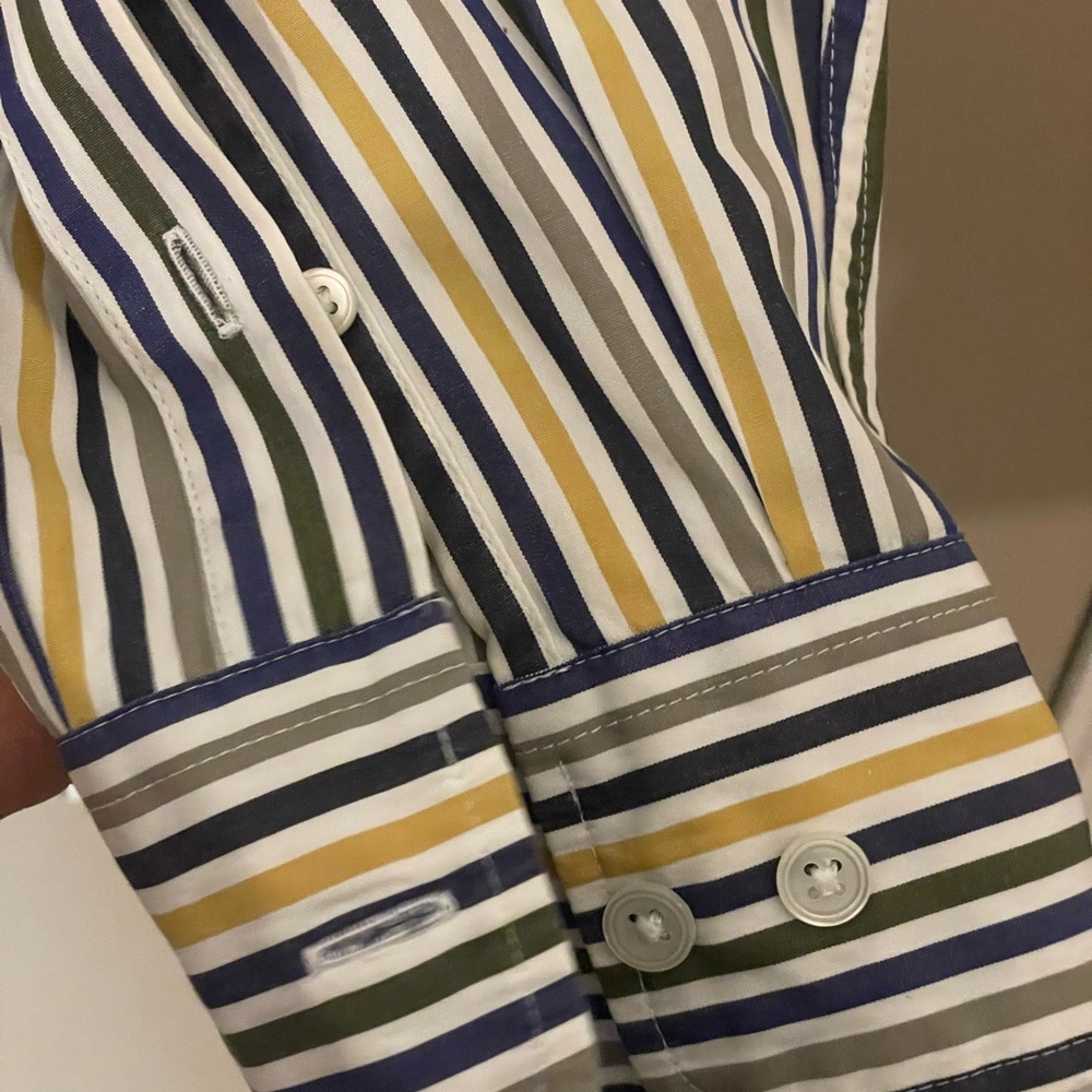 Façconable Classique Stripped Dress Shirt - Picture 3 of 7